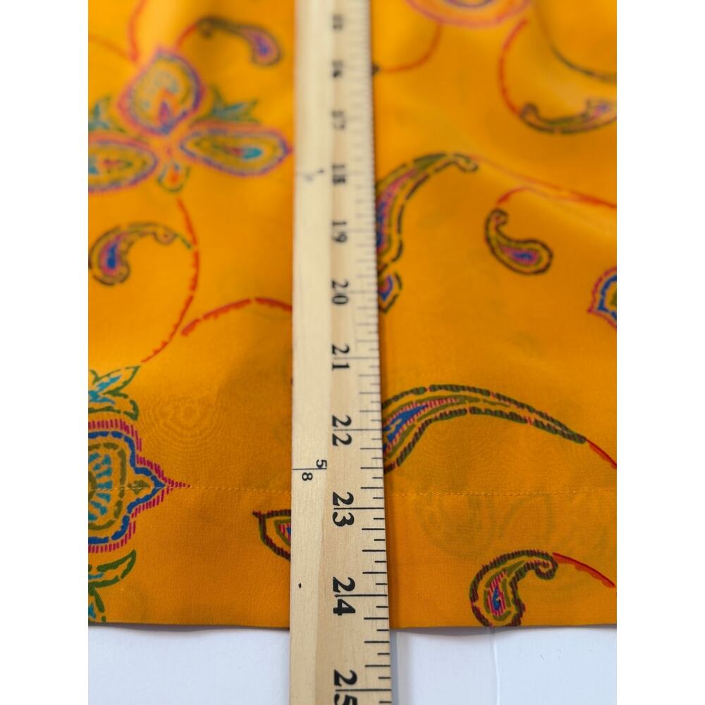 Linda Allard Ellen Tracy 100% Silk Wrap Skirt S Paisley Medallion Gold Mustard - Picture 3 of 6